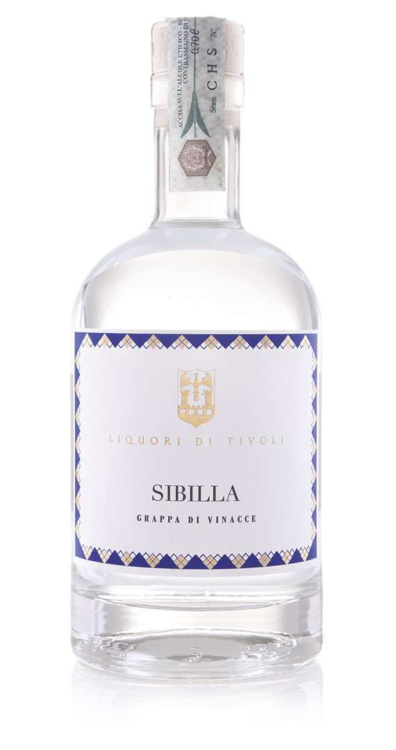Liquori di Tivoli - Sibilla Grappa di Vinacce. Grappa di vinacce italiane altamente selezionate, caratterizzata dalla prevalenza del vitigno San Giovese.